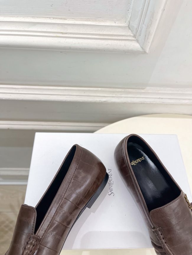 Yves saint Laurent LE LOAFER supple in shiny leather 818908-6 Yves saint Laurent LE LOAFER supple in shiny leather 818908-6