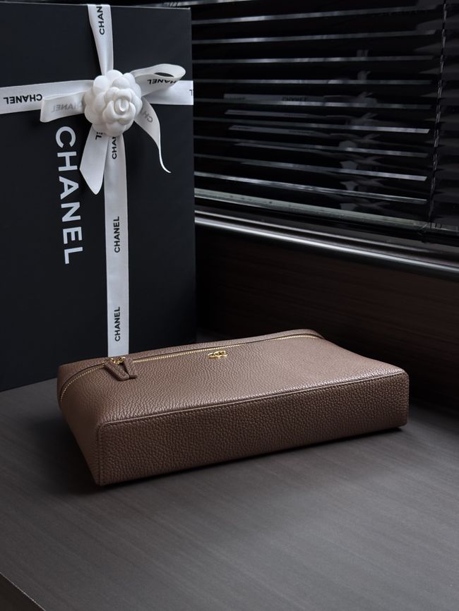 Chanel Large Vanity with chain AS6473 dark brown Chanel Large Vanity with chain AS6473 dark brown