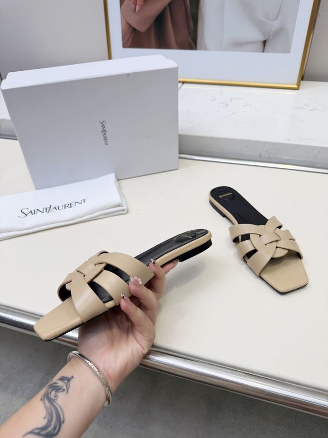 Saint Laurent tribute SANDALS in smooth leather 875936-3 Saint Laurent tribute SANDALS in smooth leather 875936-3